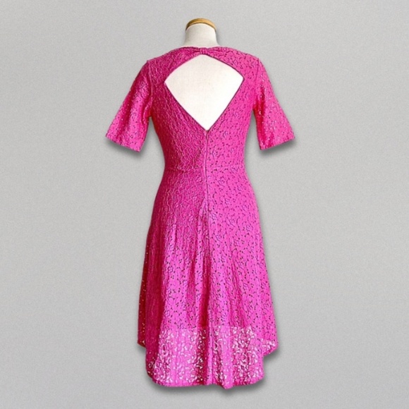 Betsey Johnson Floral Lace Dress Fit & Flare Cutout Back Short Sleeve Pink 6 NWT - Picture 2 of 10